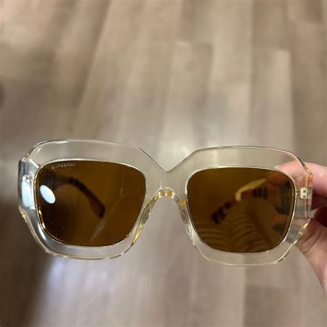 burberry myrtle sunglasses|How to Determine the Authenticity of Burberry Sunglasses.